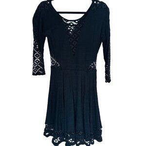2/$30 Free People Medium Black Lace Knit Dress 3/4 Sleeve Attractive Details